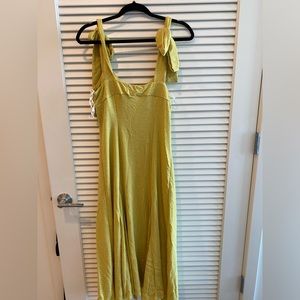 En saison midi dress godet yellow